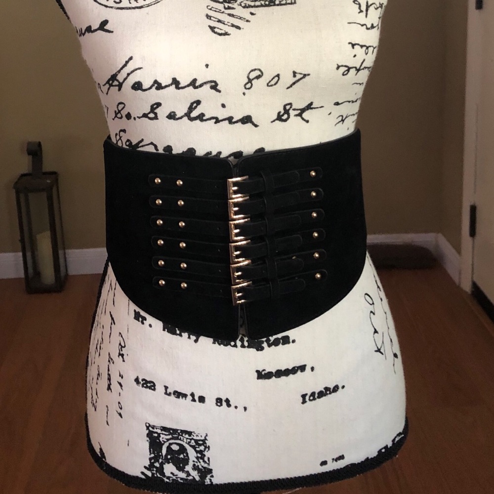 Vintage Style Waist Cinch Snap Back Corset Belt - Picture 2 of 5